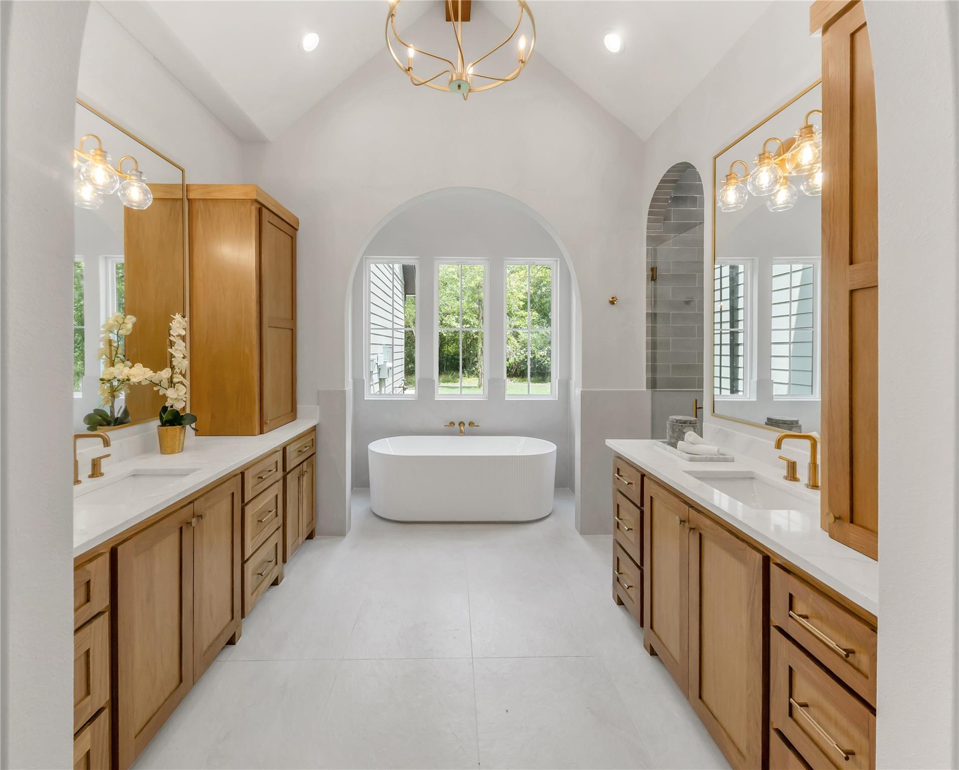 10170 Hidden Trl, Chappell Hill, TX 77426