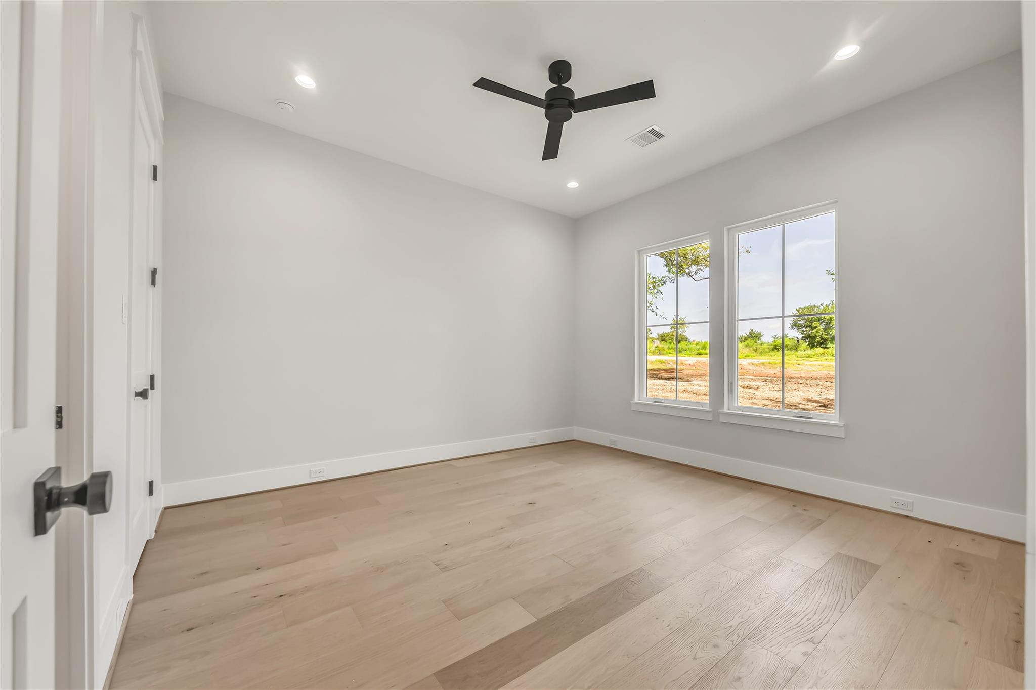 10170 Hidden Trl, Chappell Hill, TX 77426