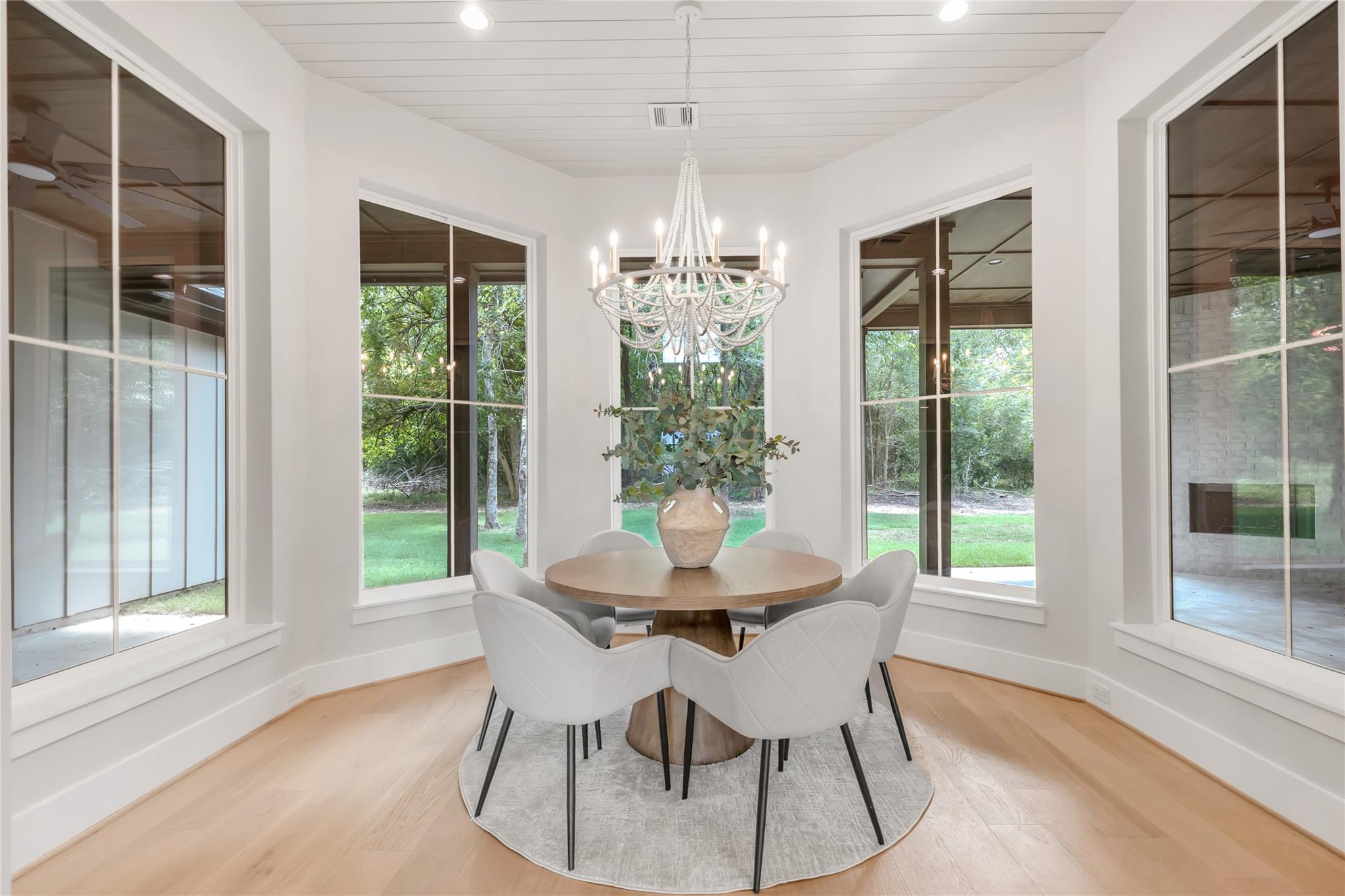 10170 Hidden Trl, Chappell Hill, TX 77426