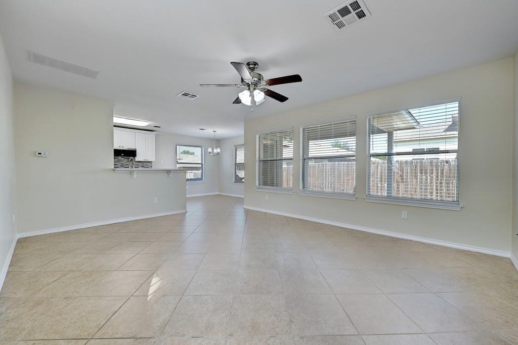 12908 Thomas Jefferson St, Manor, TX 78653
