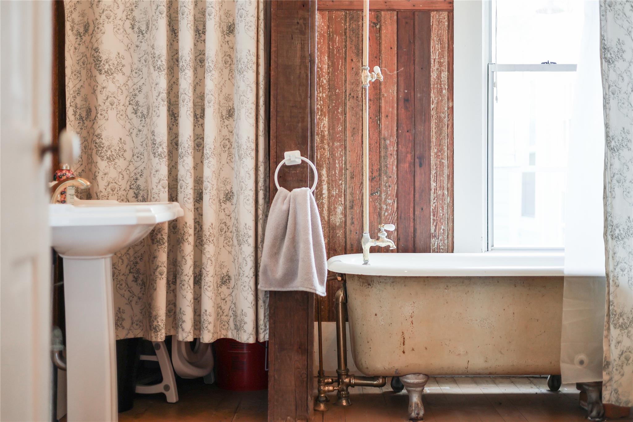 13471 Cedar Valley Rd, Salado, TX 76571