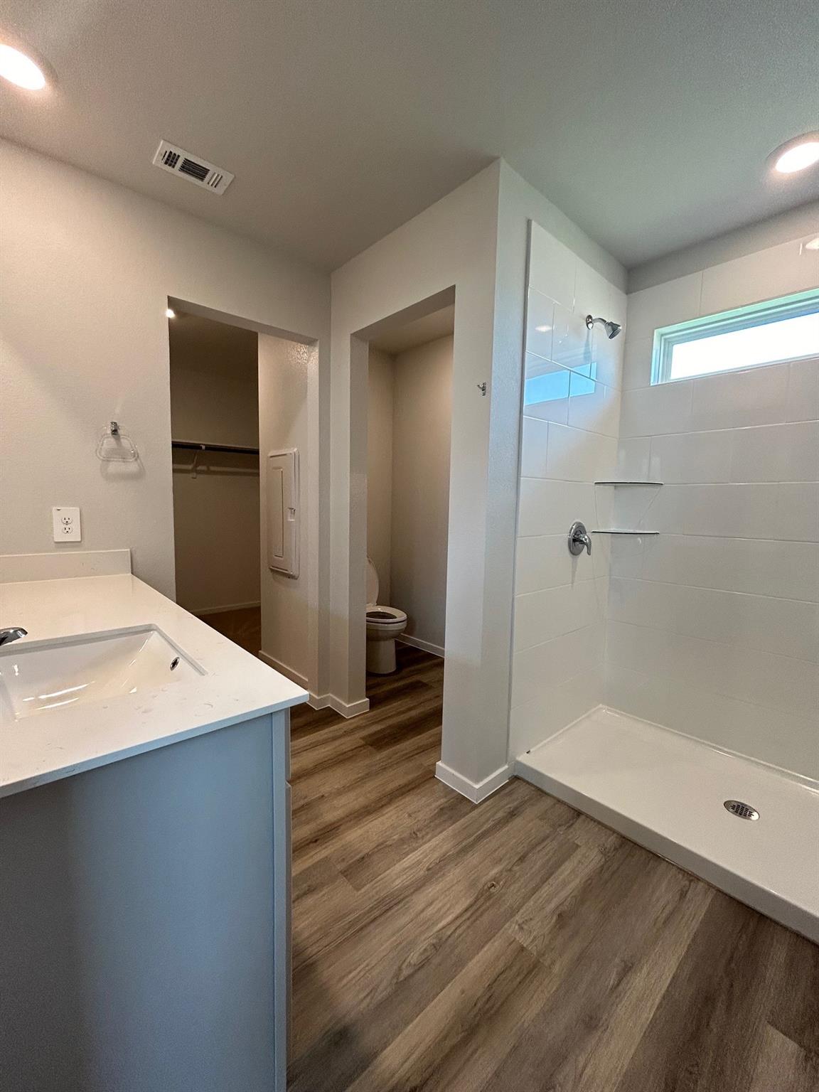 301 Pickel Dr, Rockdale, TX 76567