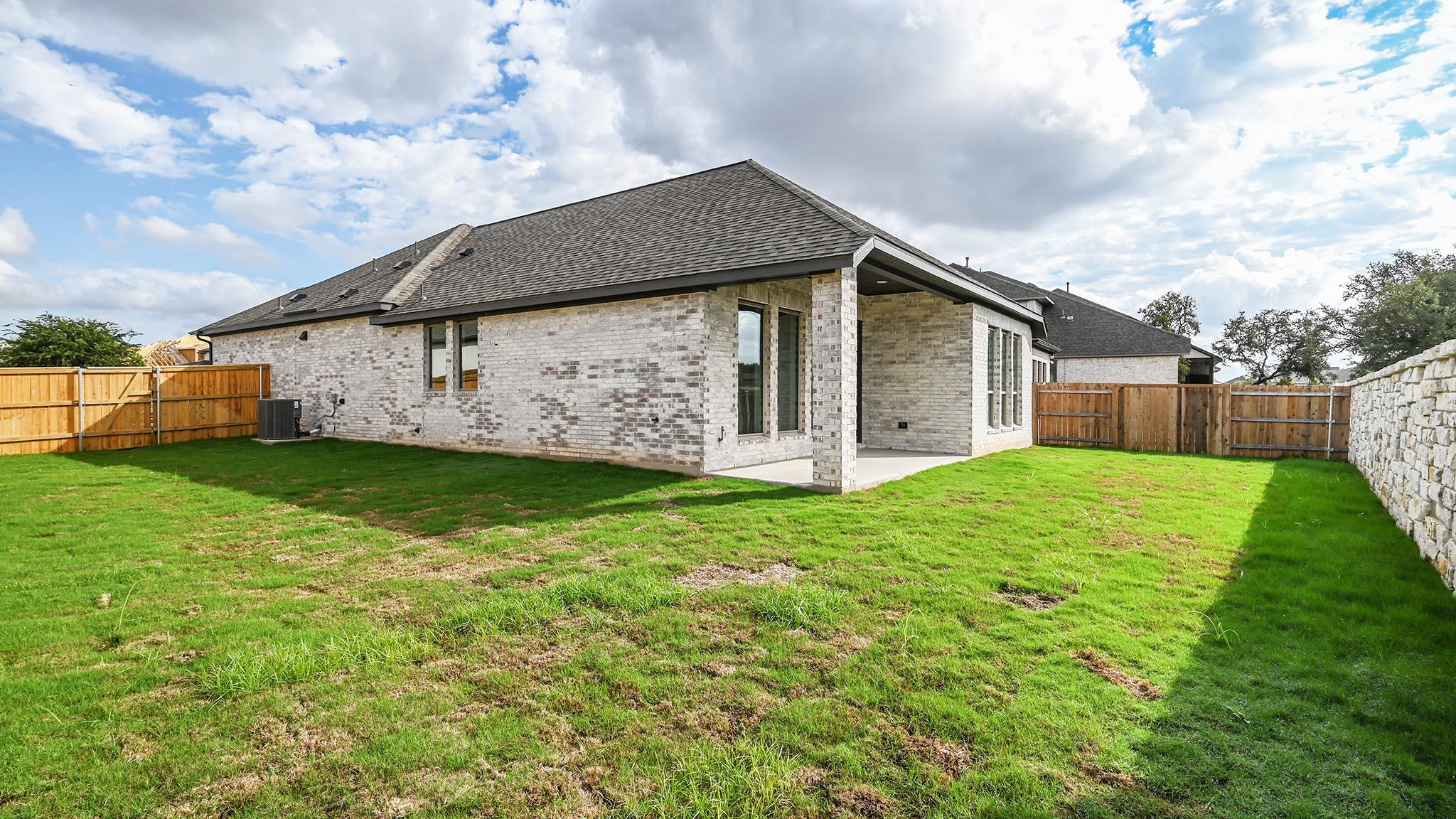 444 Prickly Poppy Loop, Kyle, TX 78640