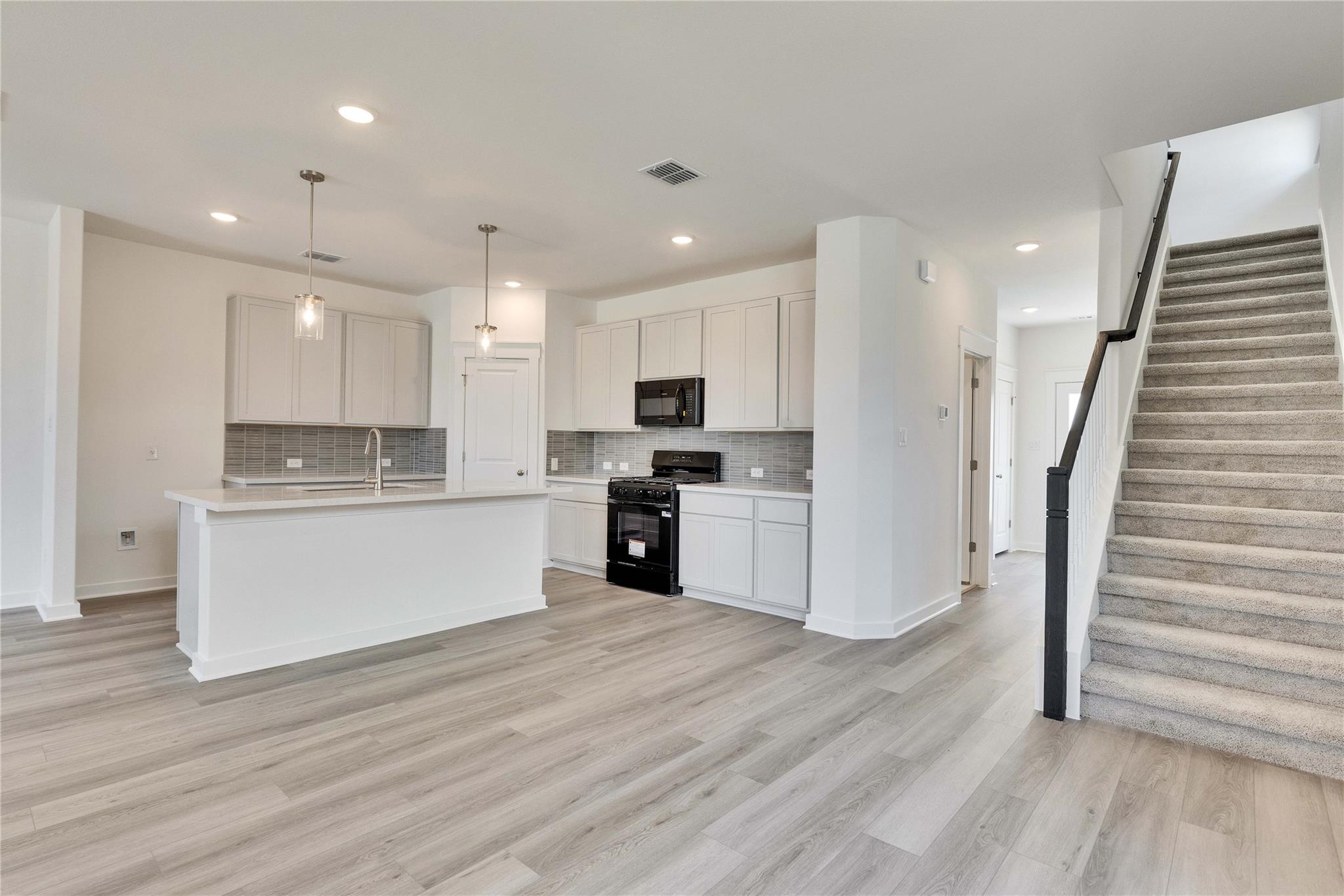 13504 Muny Pkwy, Elgin, TX 78621