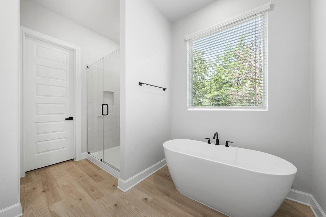 102 Kent St, Bastrop, TX 78602