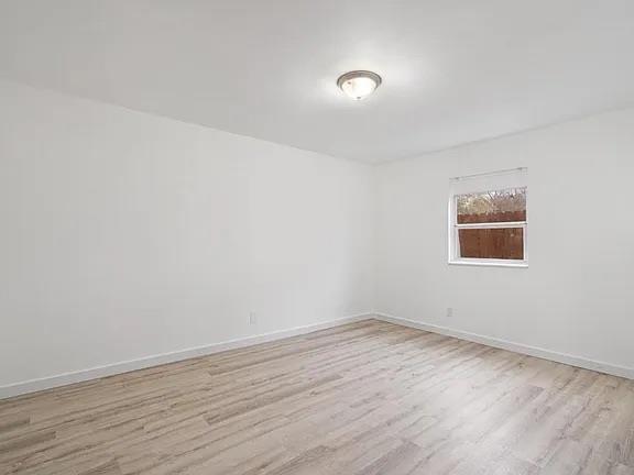 1302 S Quinlan Park Rd, Austin, TX 78732