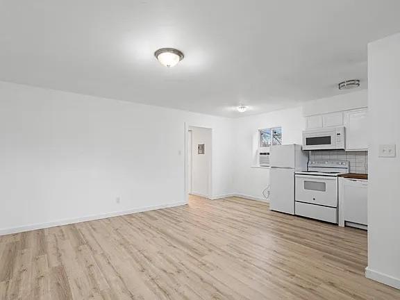 1302 S Quinlan Park Rd, Austin, TX 78732