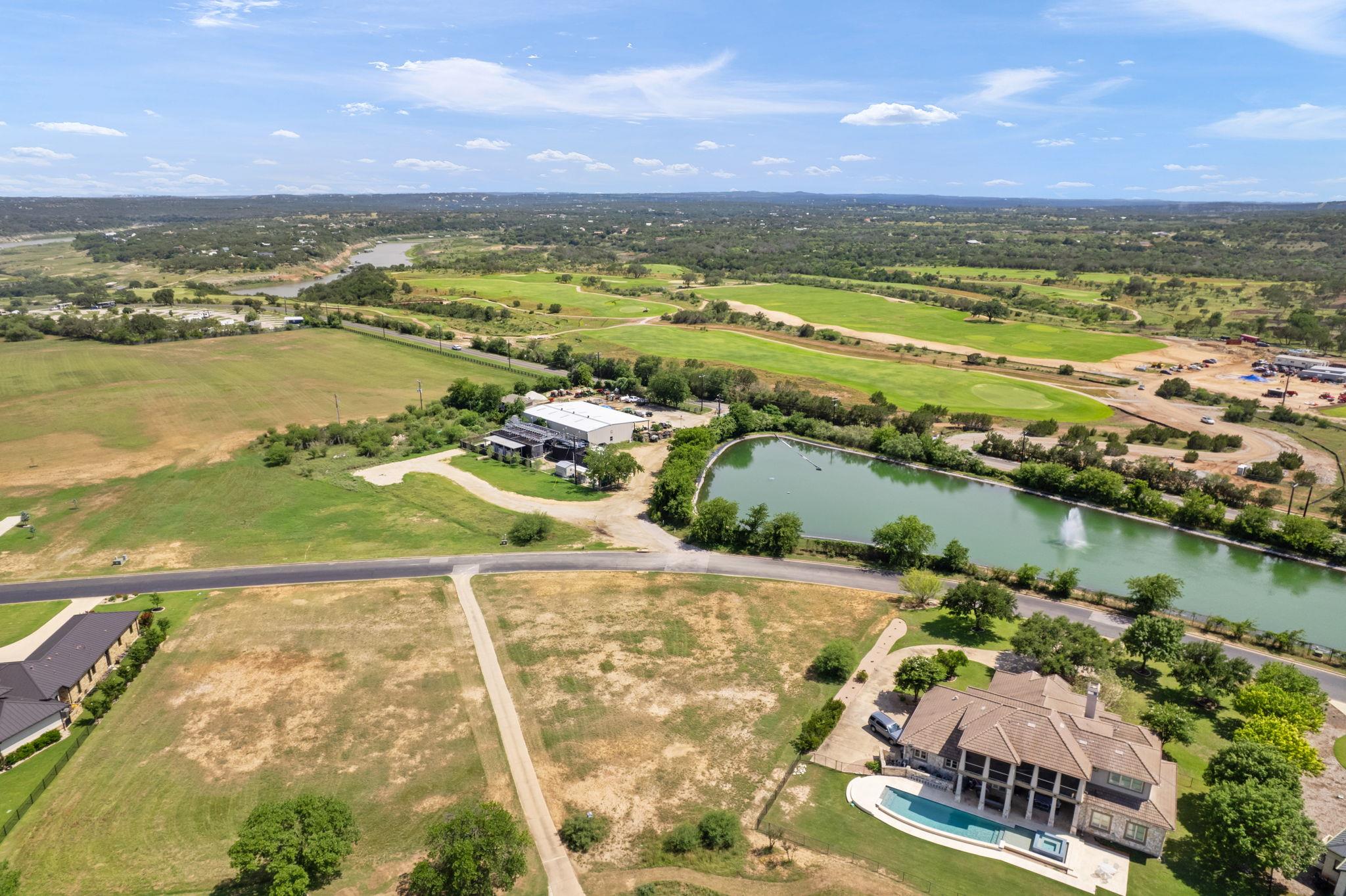 1808 Ballinger Dr, Spicewood, TX 78669