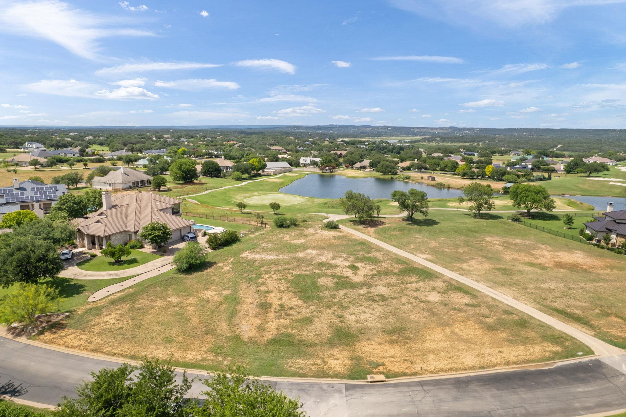 1808 Ballinger Dr, Spicewood, TX 78669