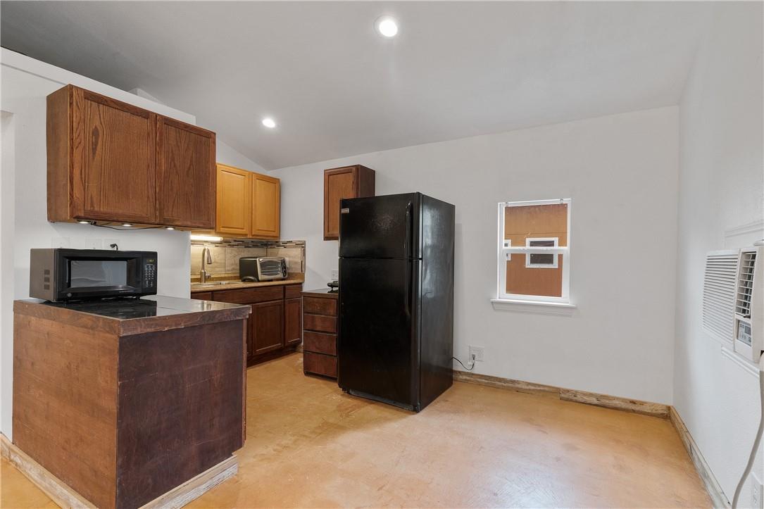 4414 Diane Dr # 1B, Austin, TX 78745