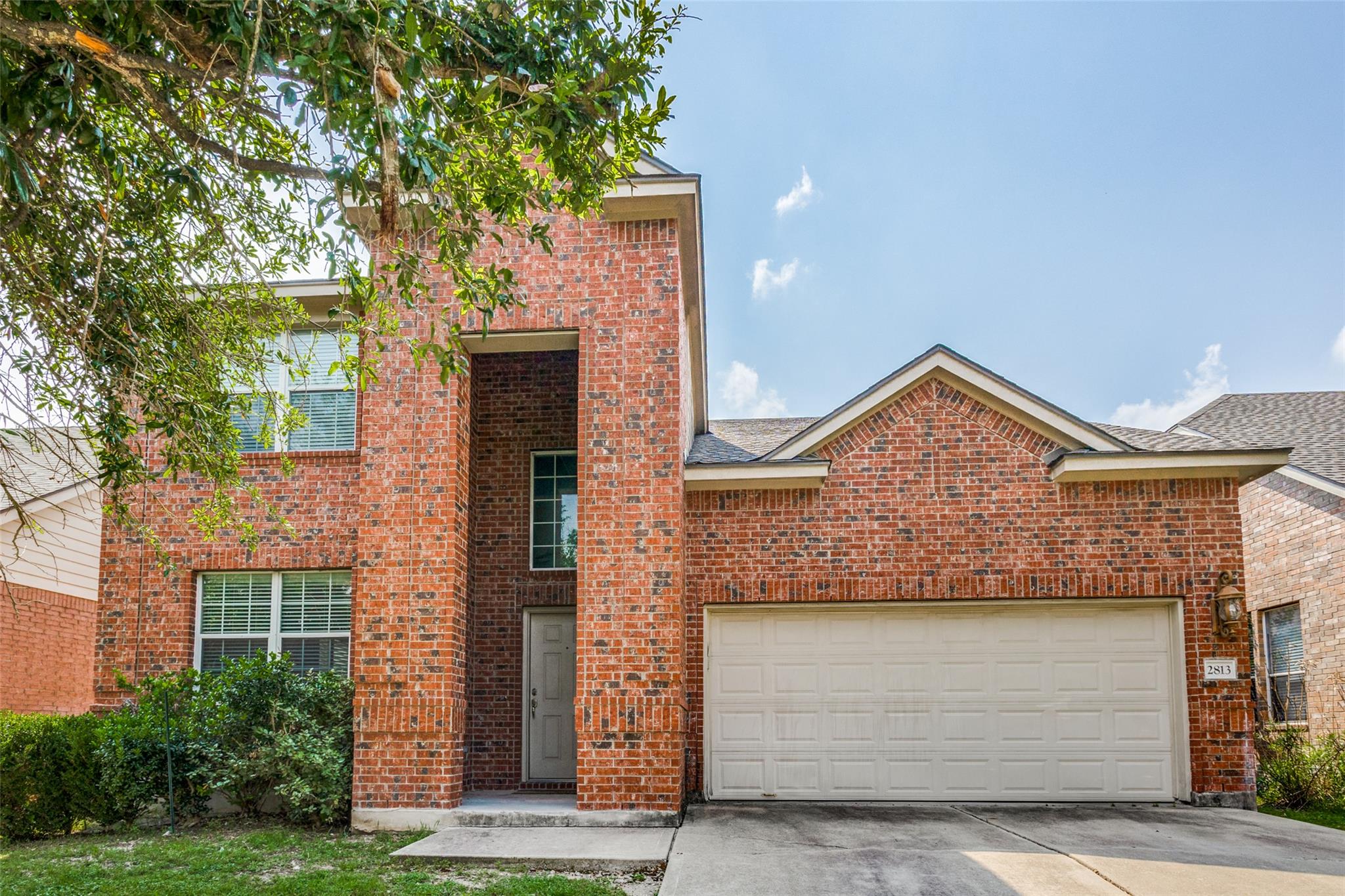 2813 Kickapoo Cavern Dr, Pflugerville, TX 78660