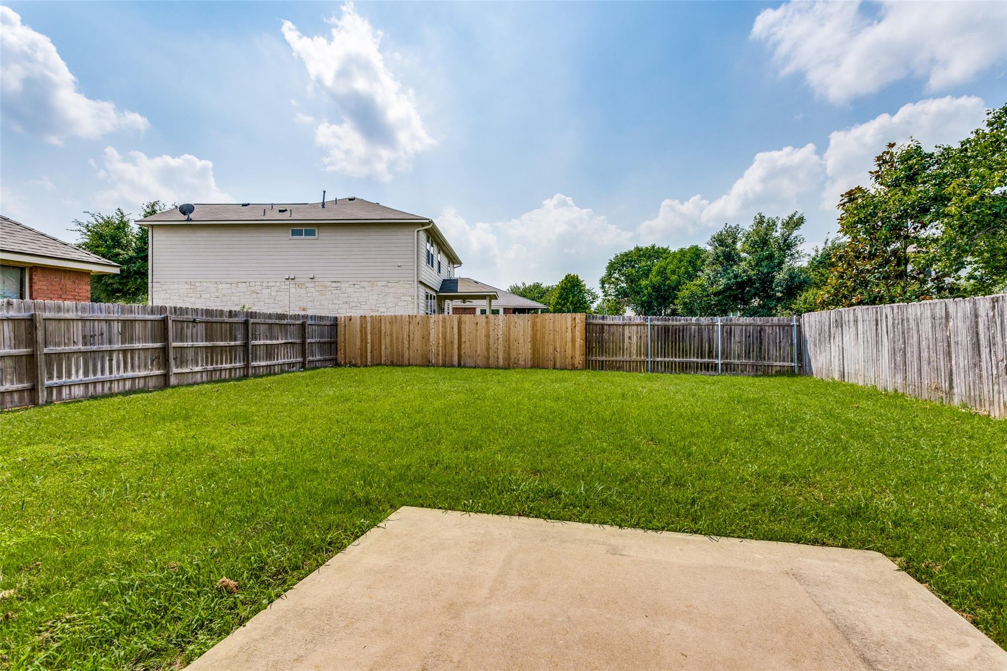 2813 Kickapoo Cavern Dr, Pflugerville, TX 78660