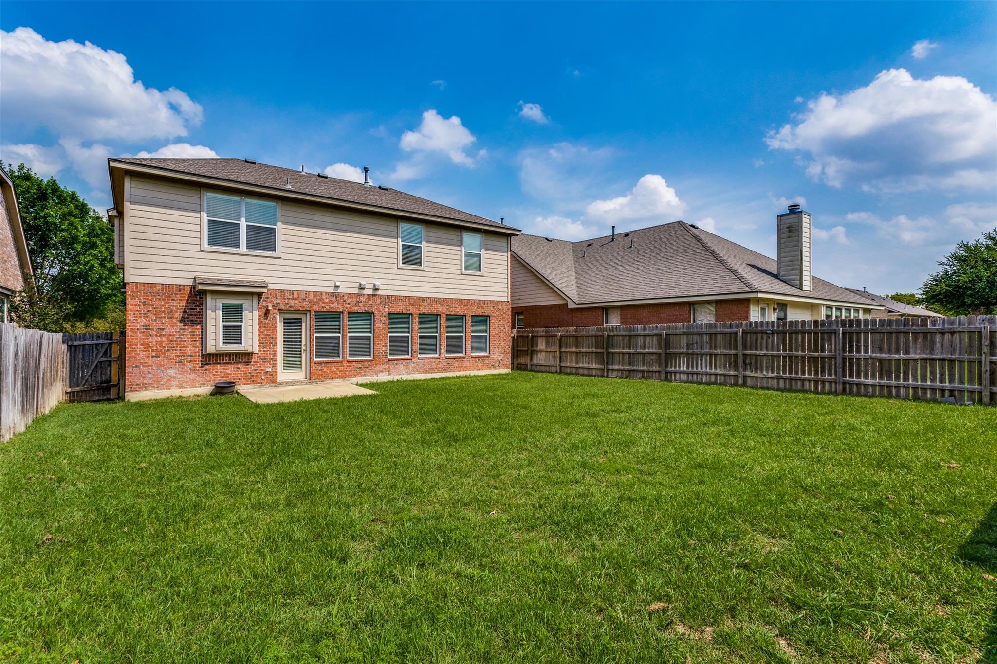 2813 Kickapoo Cavern Dr, Pflugerville, TX 78660