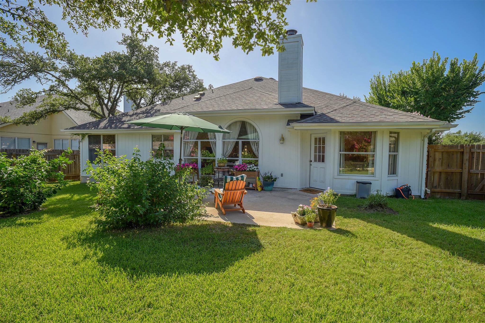 9134 Edwardson Ln, Austin, TX 78749