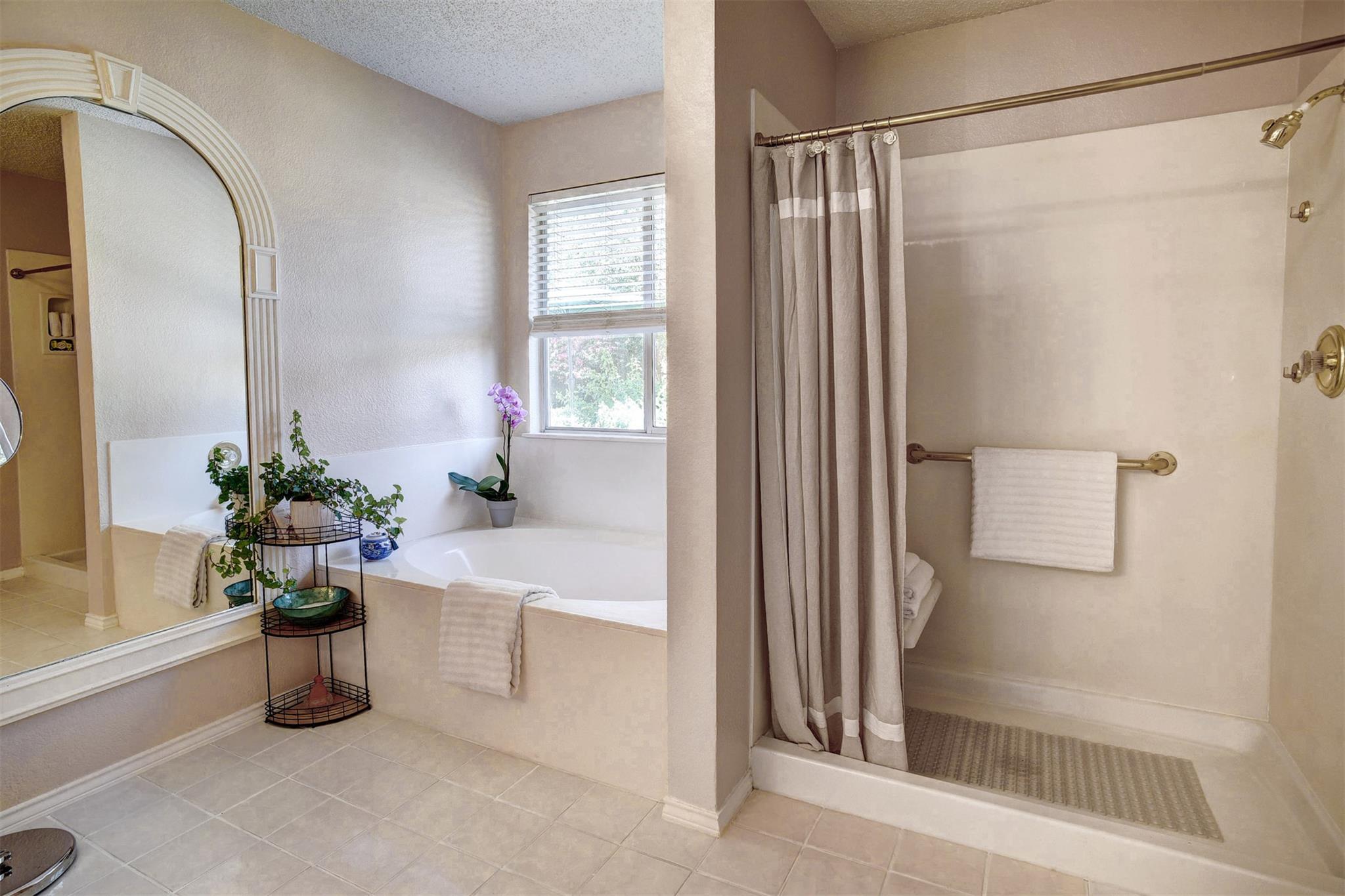 9134 Edwardson Ln, Austin, TX 78749