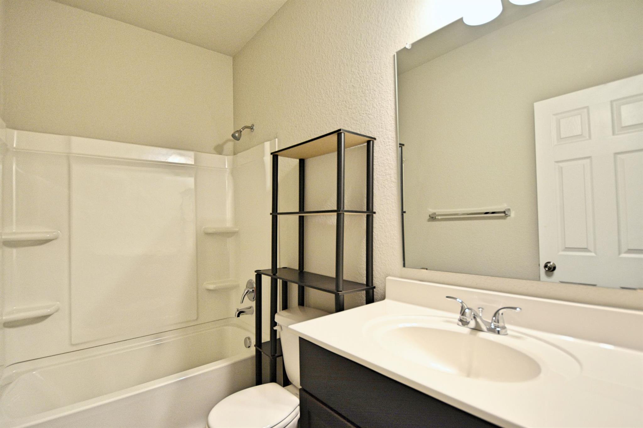 475 Autumn Leaf Dr, New Braunfels, TX 78130