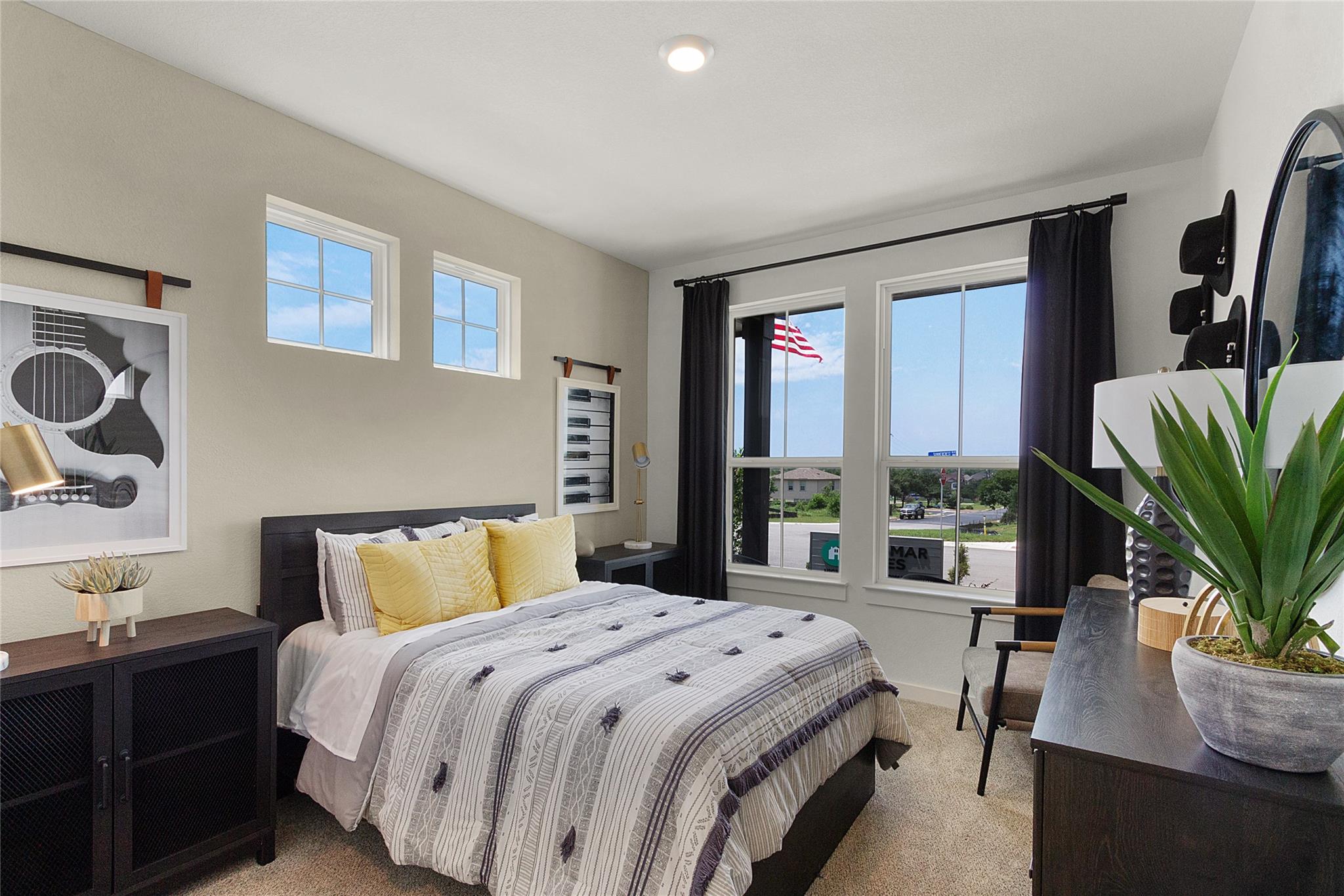 25621 Flora Bella Ln, Elgin, TX 78621
