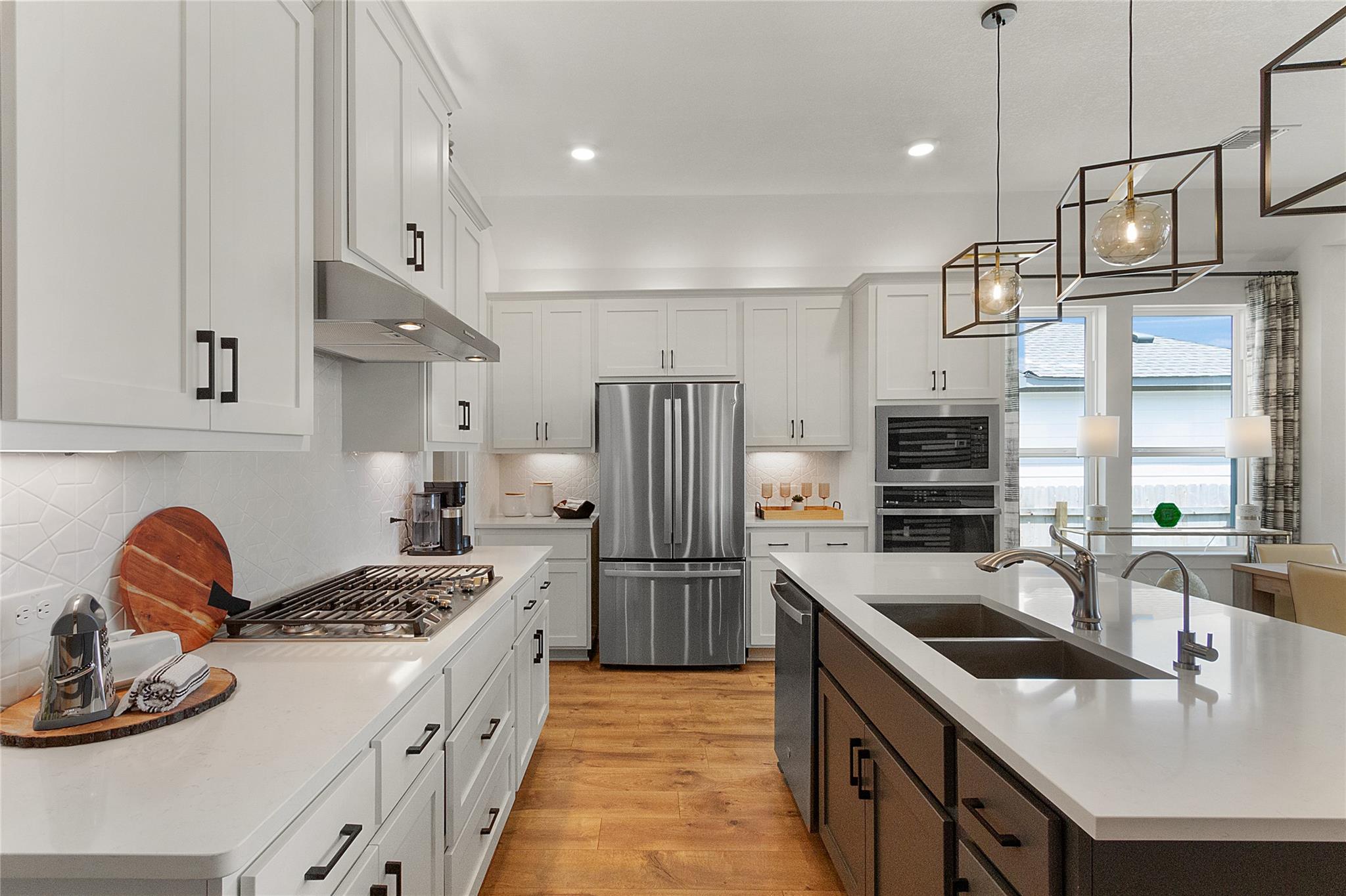 25621 Flora Bella Ln, Elgin, TX 78621