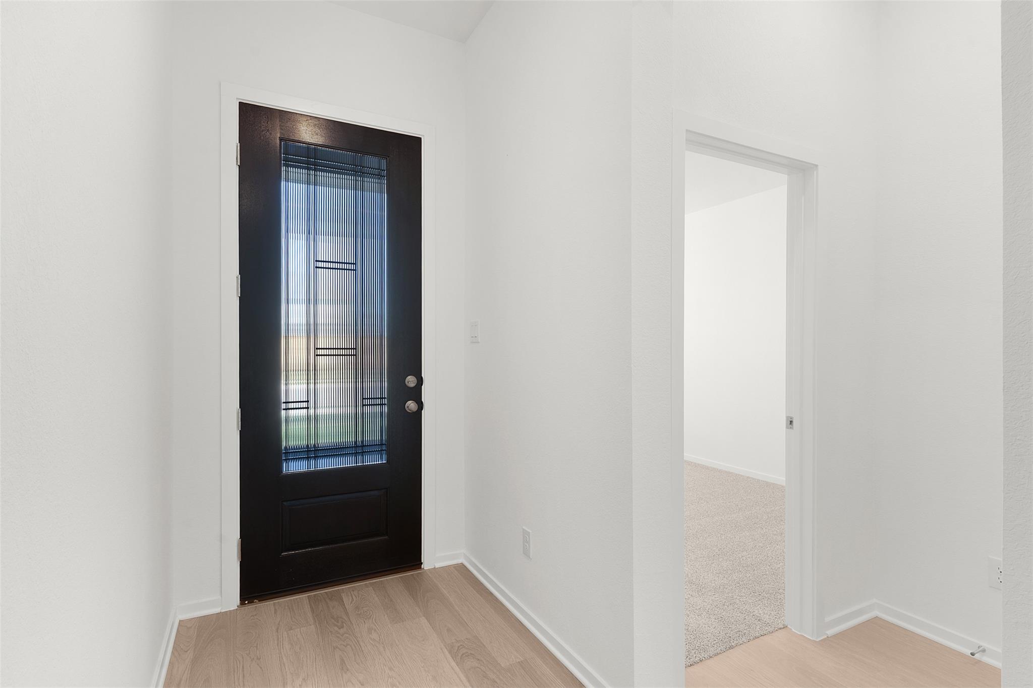 25621 Flora Bella Ln, Elgin, TX 78621