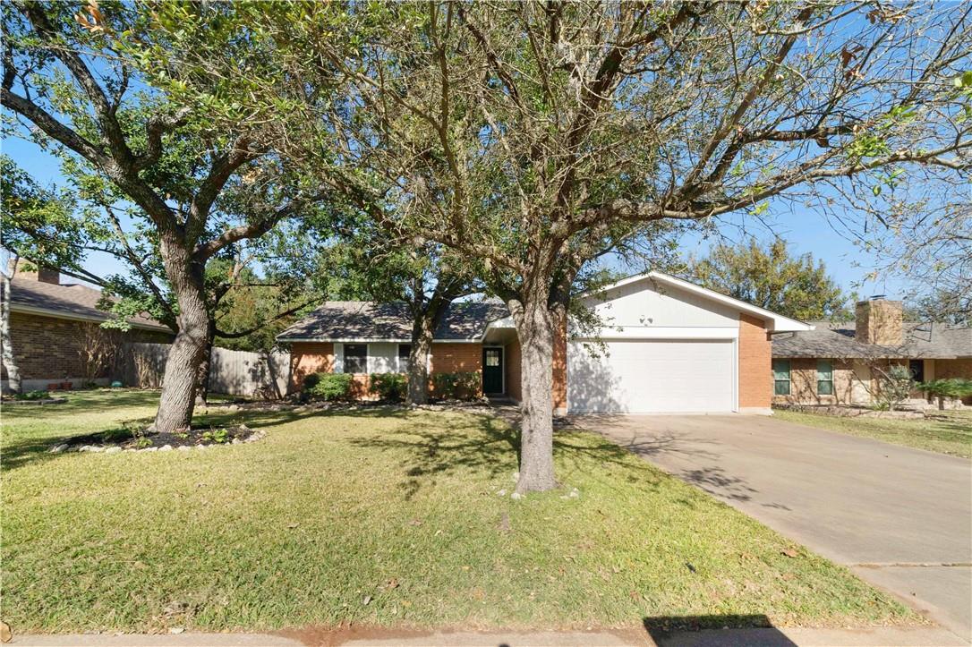 5510 Wagon Train Rd, Austin, TX 78749