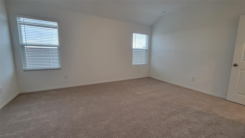 587 Avre Loop, Kyle, TX 78640
