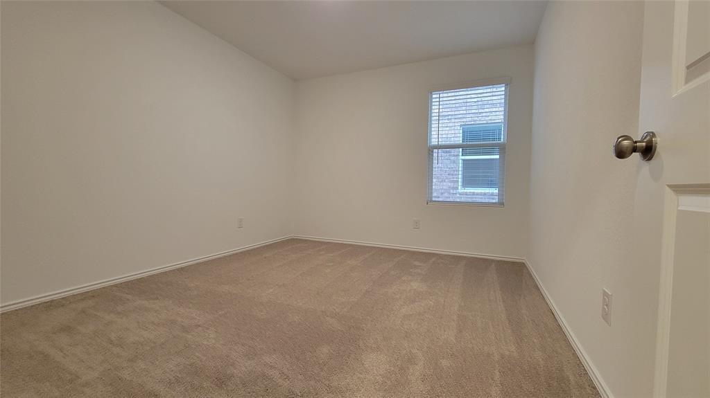 587 Avre Loop, Kyle, TX 78640
