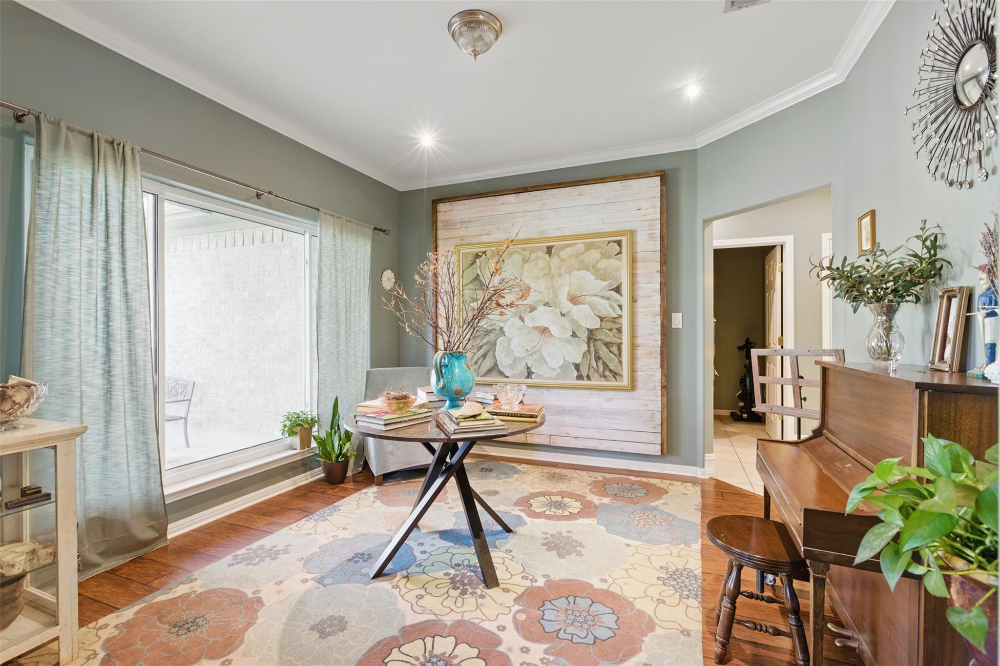 21457 Lakefront Dr, Lago Vista, TX 78645