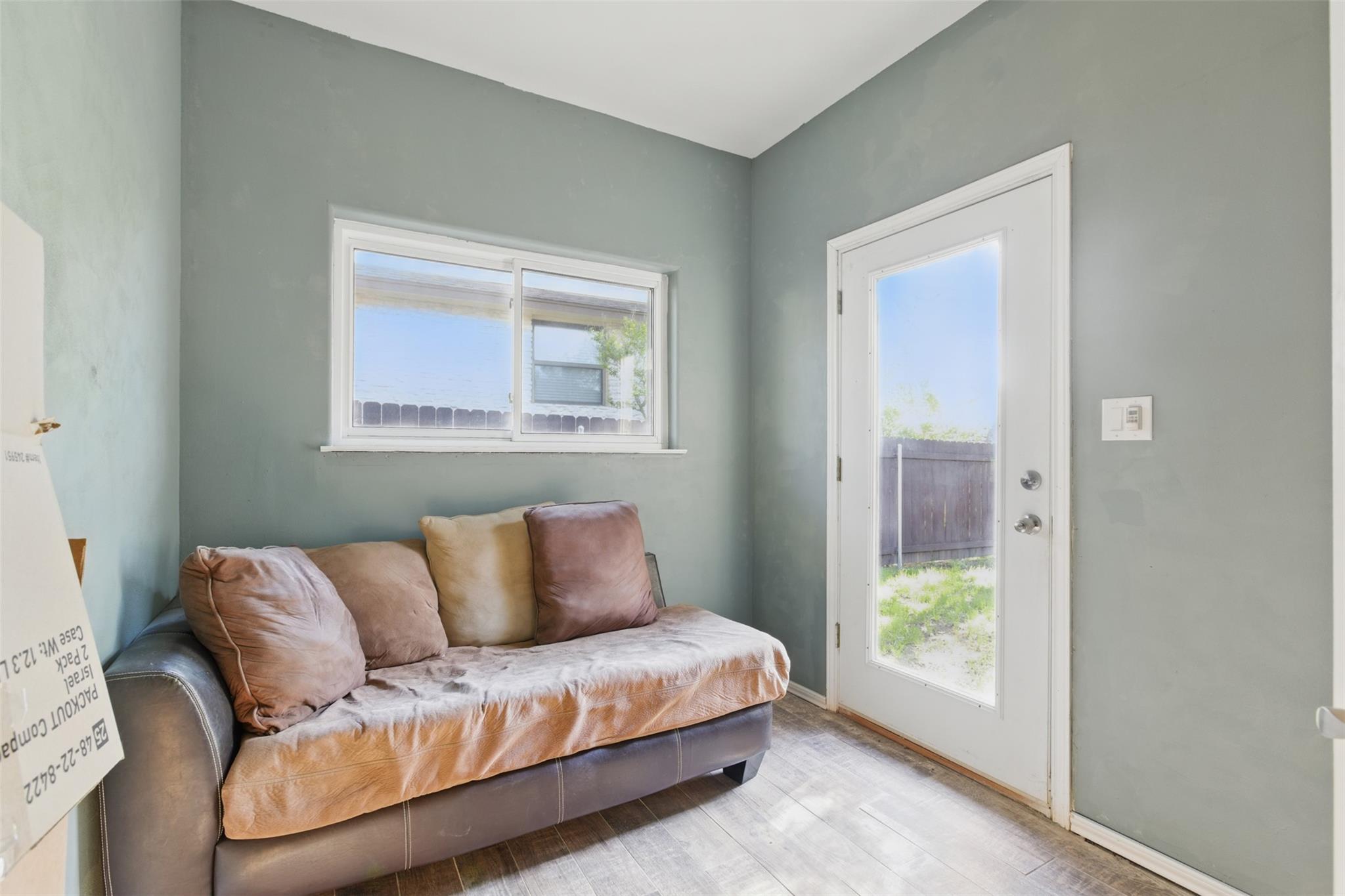 21457 Lakefront Dr, Lago Vista, TX 78645