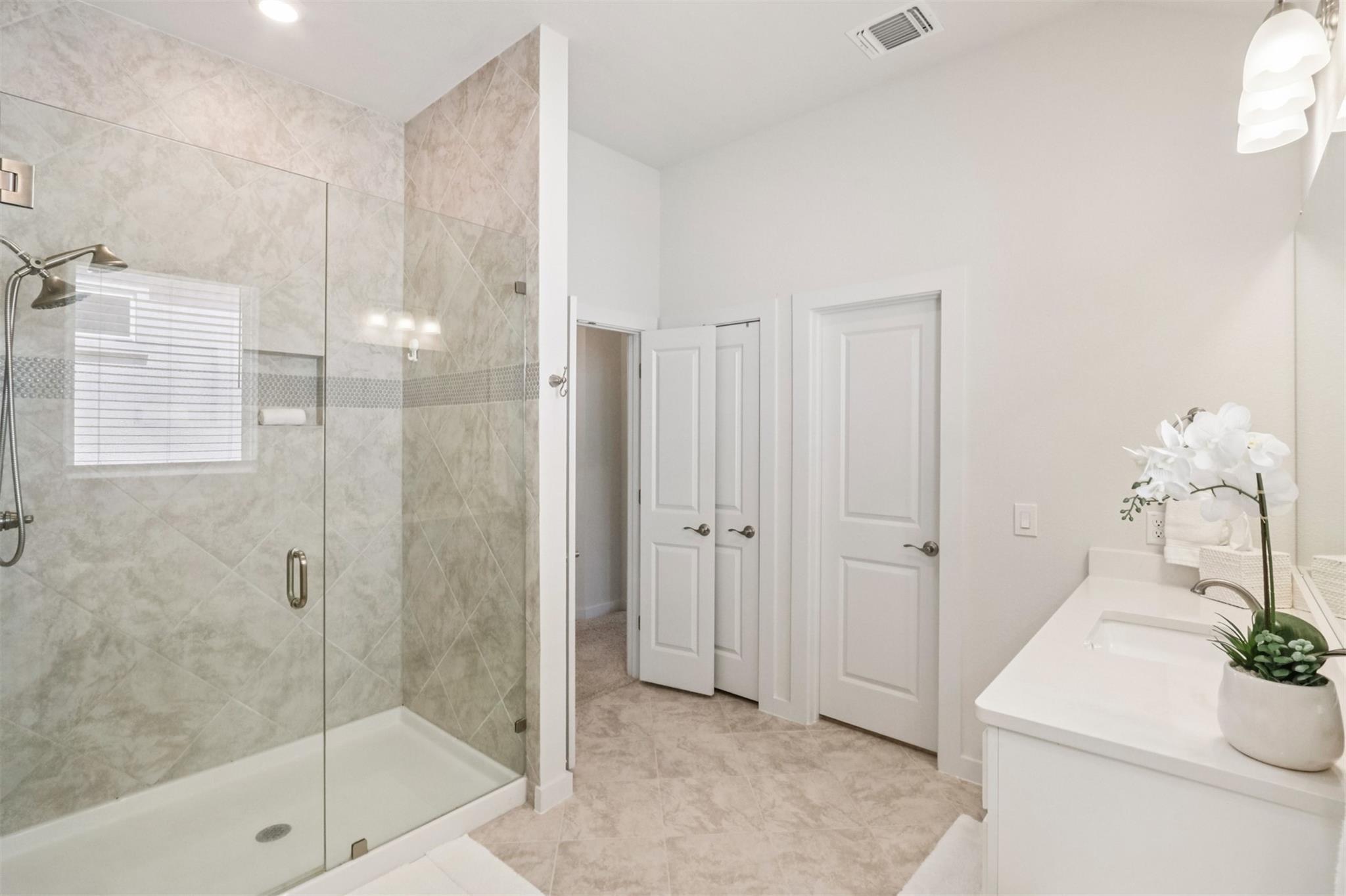 156 High Plains Dr, Georgetown, TX 78628