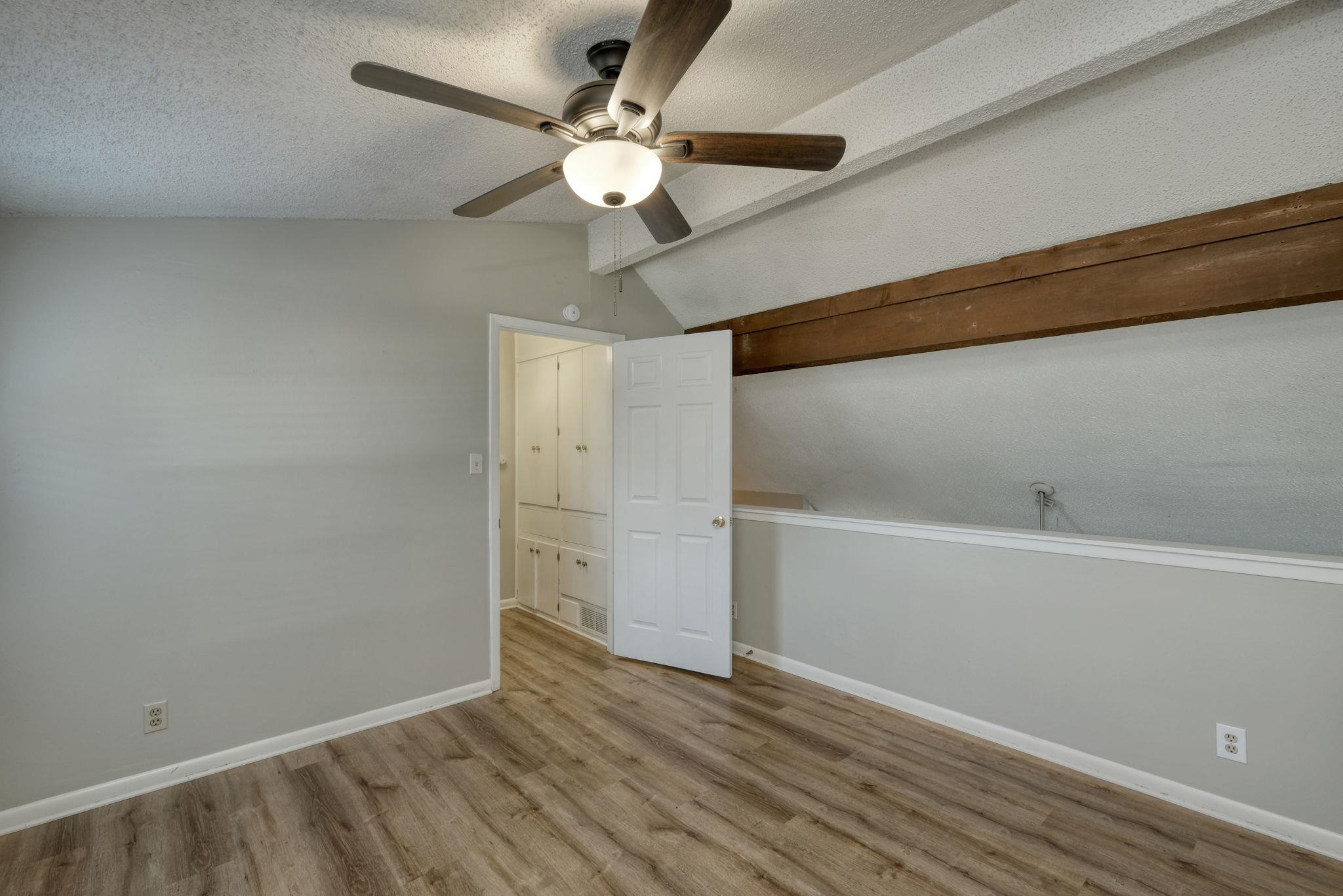 2711 Saint Edwards Cir # 2, Austin, TX 78704