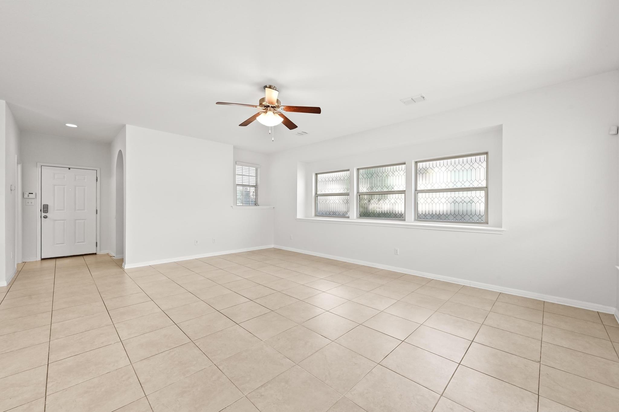 114 Alford St, San Marcos, TX 78666