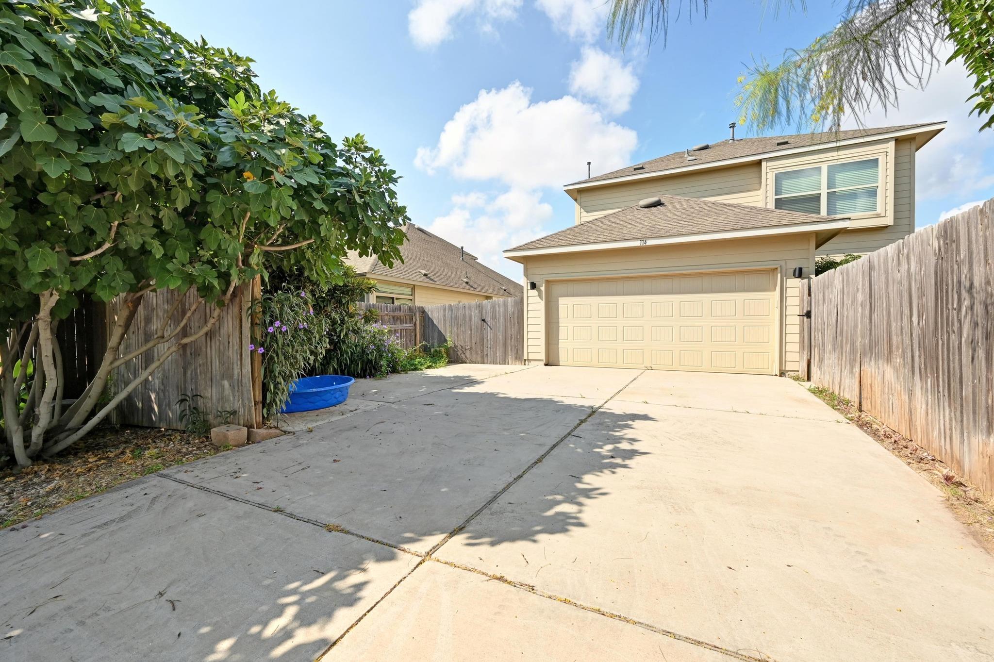 114 Alford St, San Marcos, TX 78666