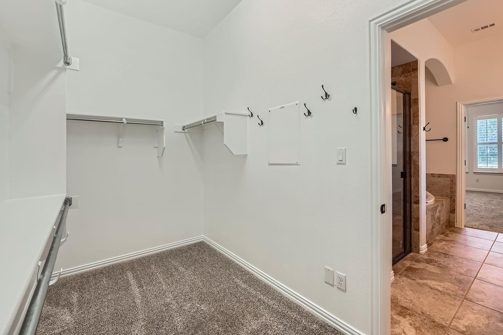 851 Catalina Ln, Austin, TX 78737