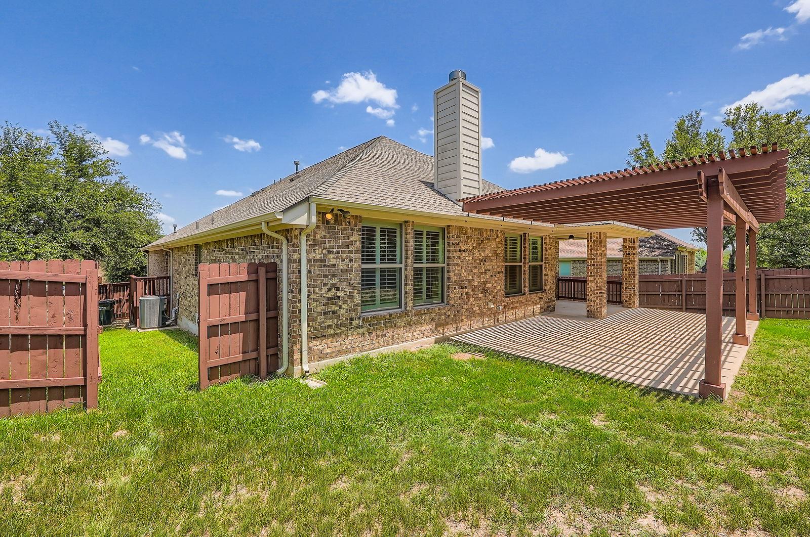 851 Catalina Ln, Austin, TX 78737