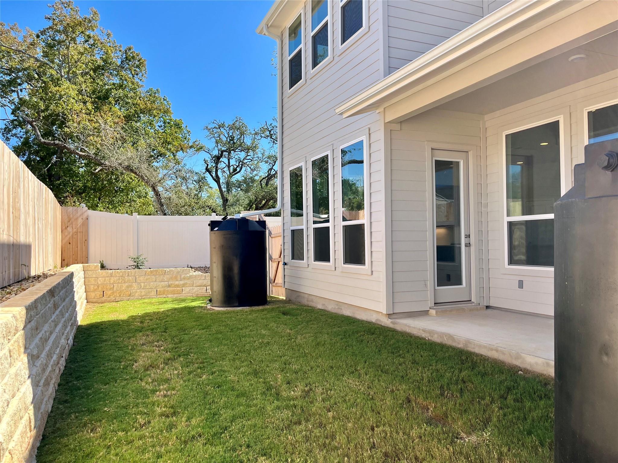 320 Creek Rd # 305, Dripping Springs, TX 78620
