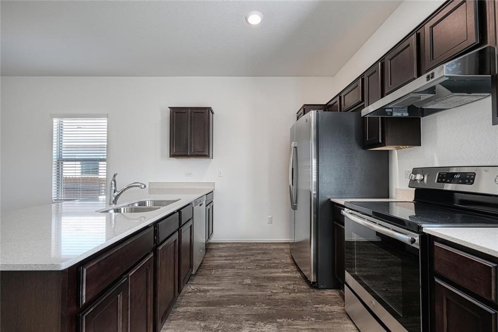 772 Circle Way, Jarrell, TX 76537