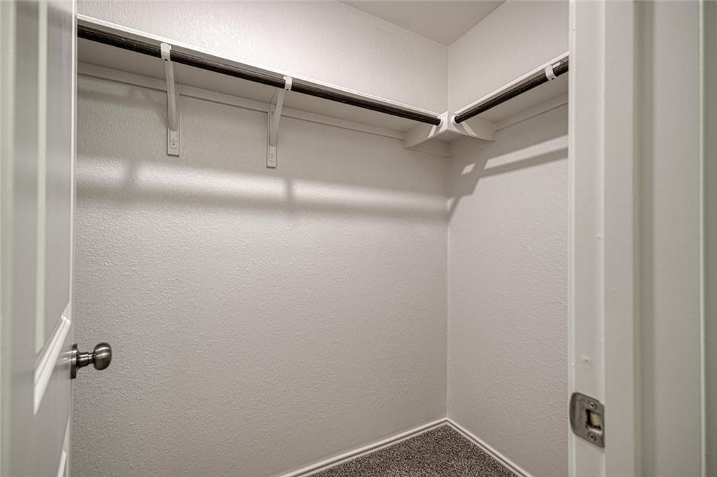 772 Circle Way, Jarrell, TX 76537