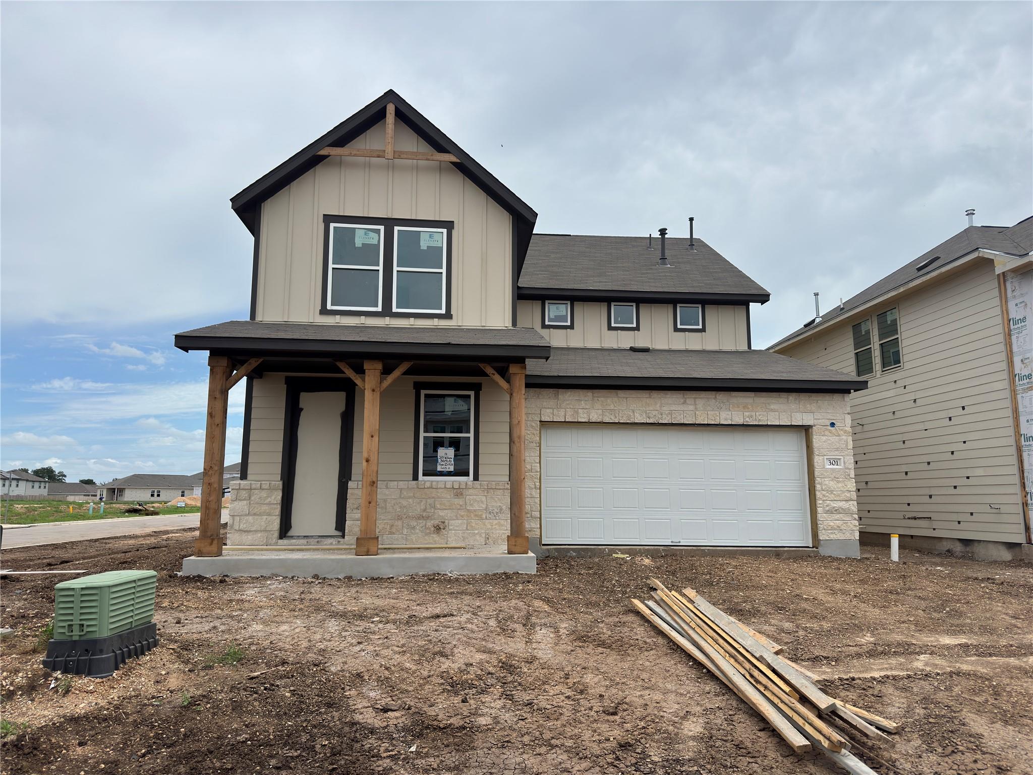 301 Willow Heights Dr, Hutto, TX 78634