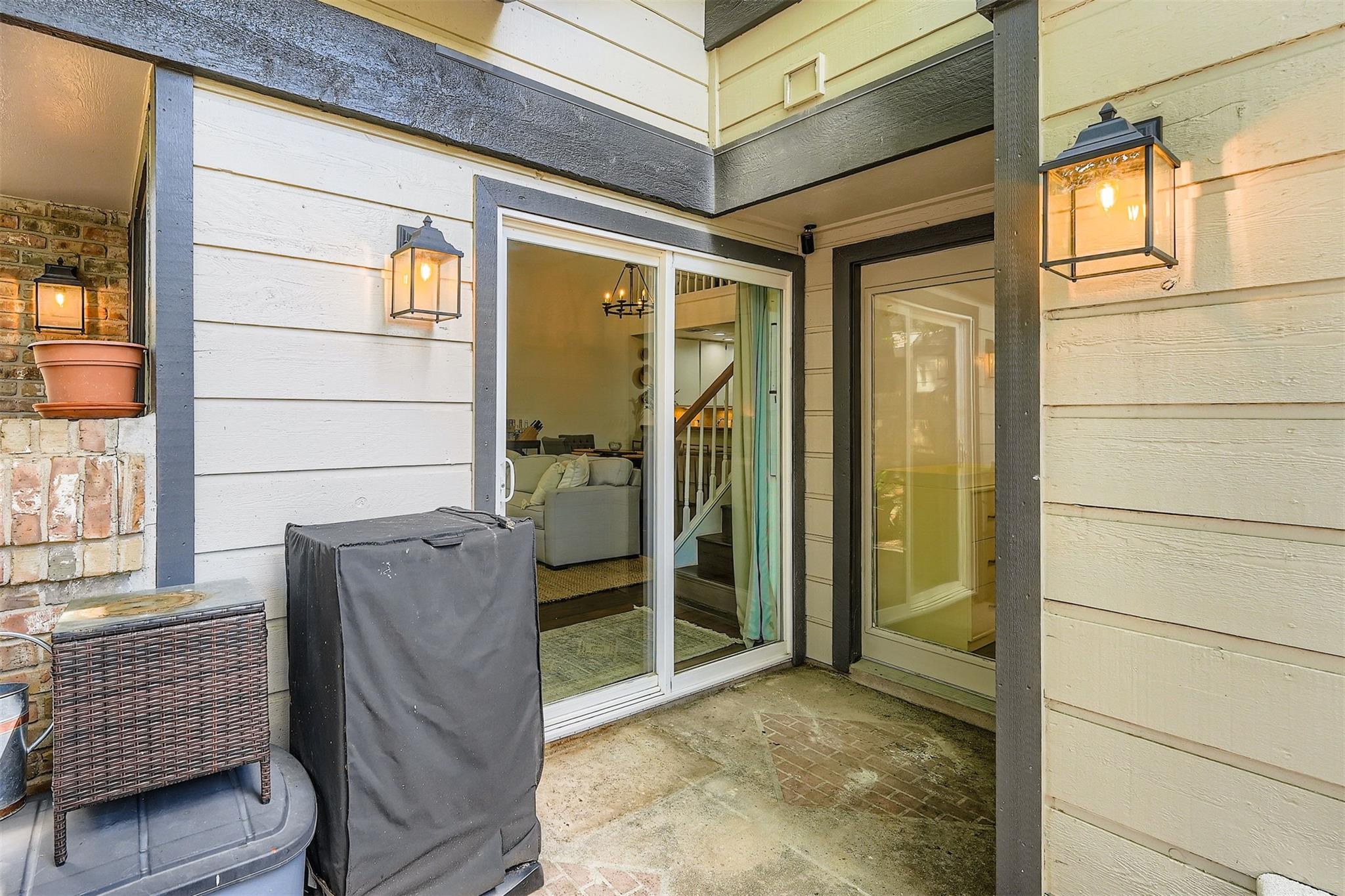 1748 Ohlen Rd # 10, Austin, TX 78757