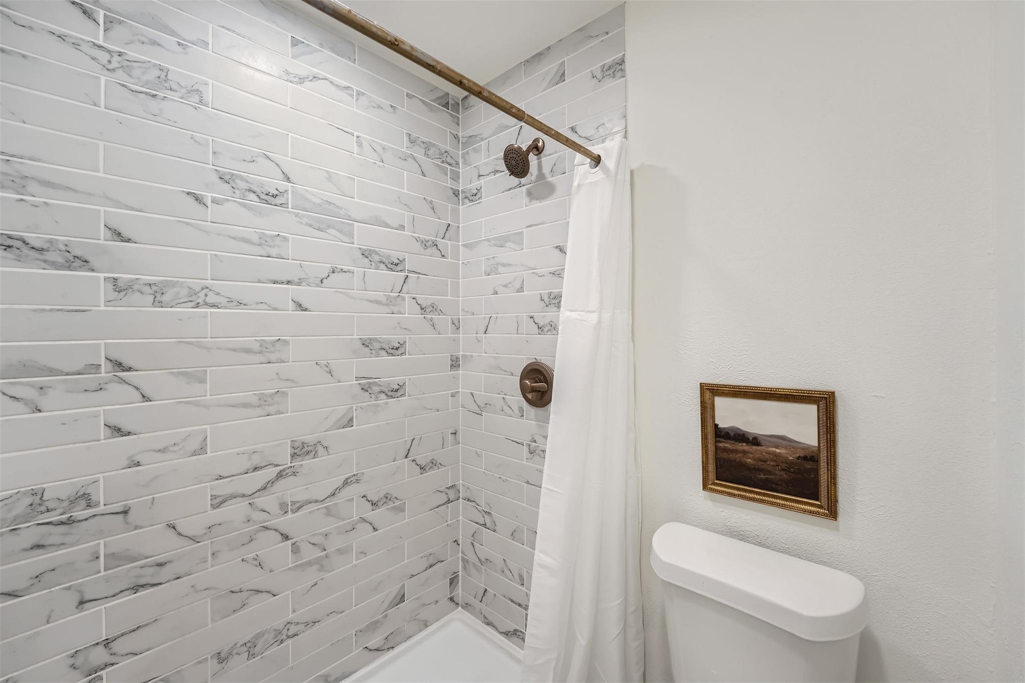 1748 Ohlen Rd # 10, Austin, TX 78757