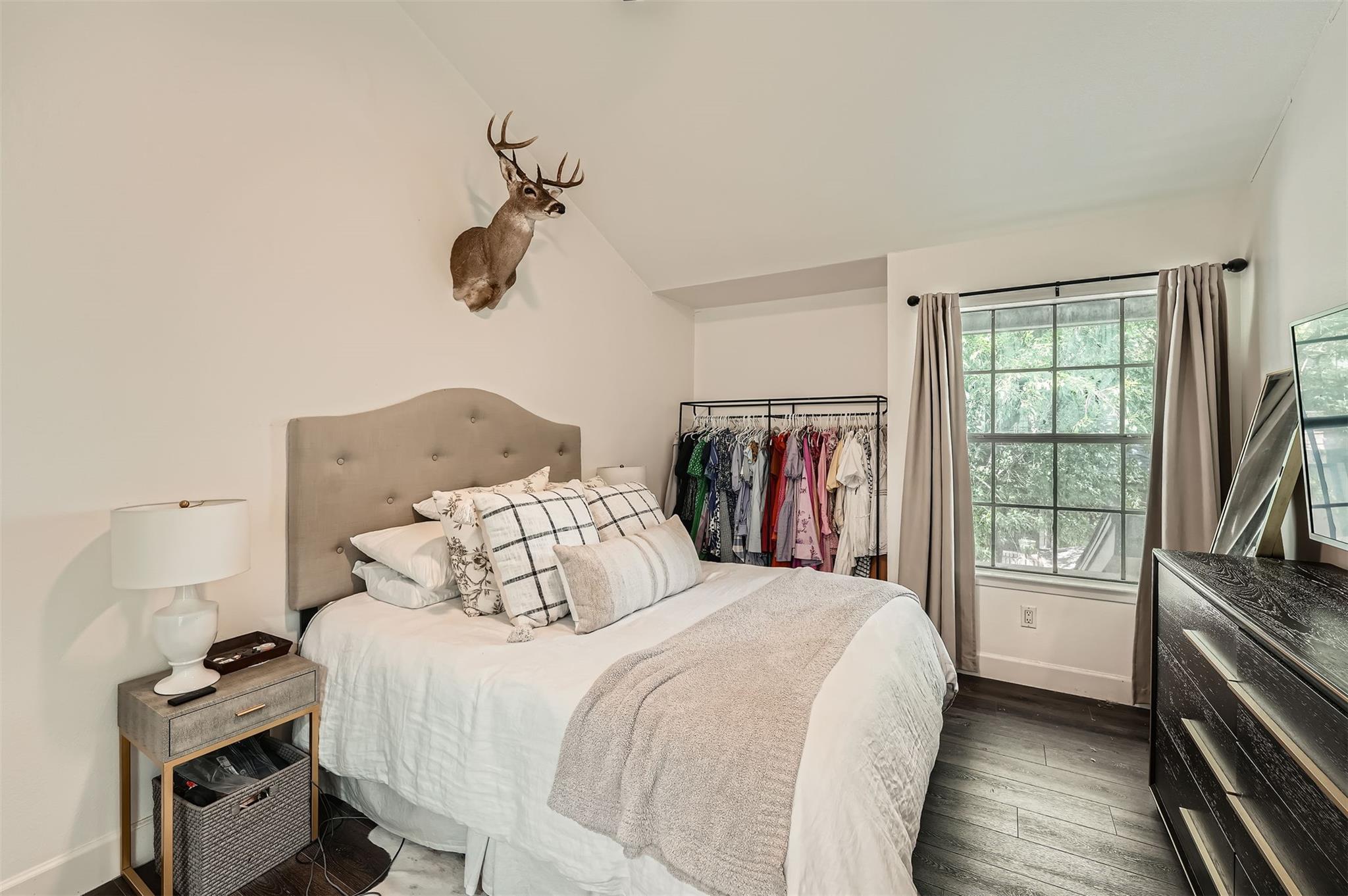 1748 Ohlen Rd # 10, Austin, TX 78757