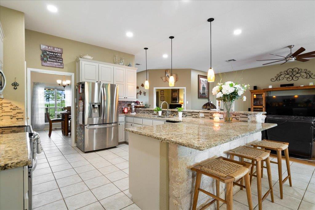 1301 County Road 448, Taylor, TX 76574