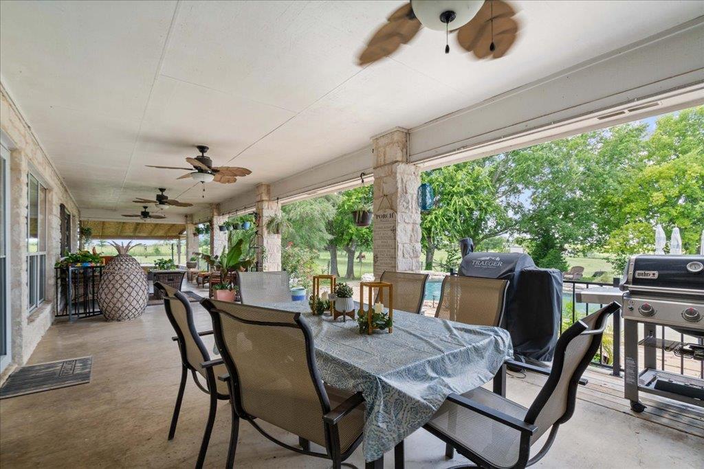 1301 County Road 448, Taylor, TX 76574