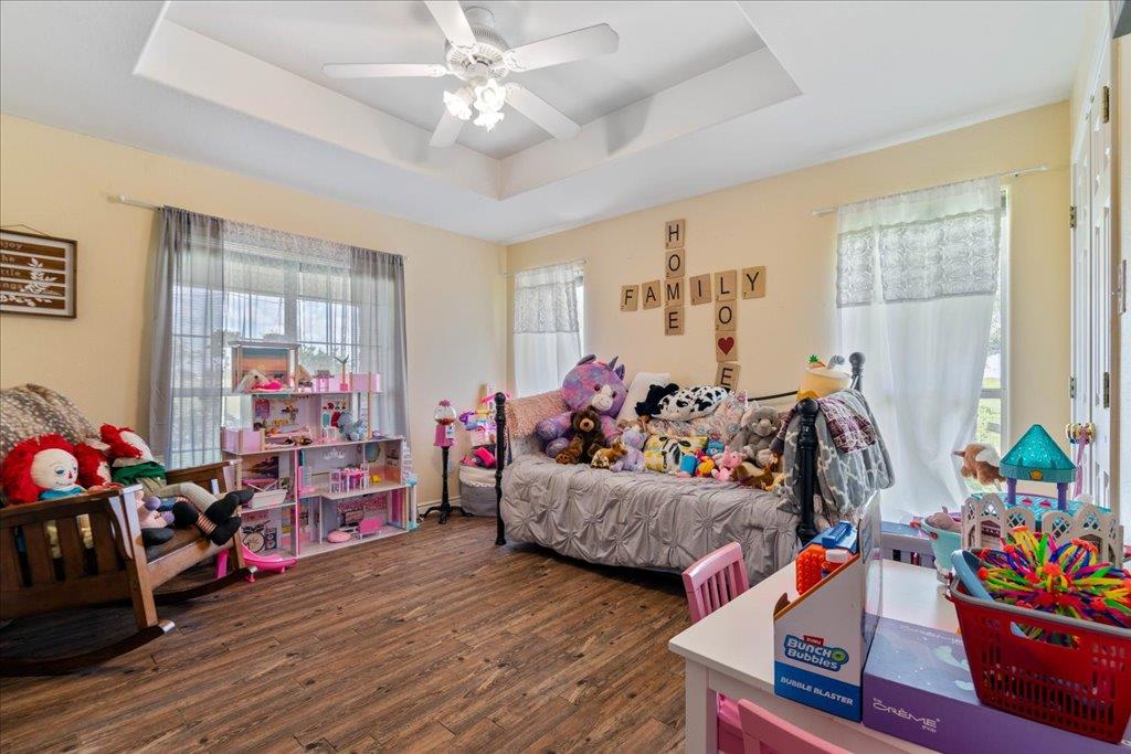 1301 County Road 448, Taylor, TX 76574