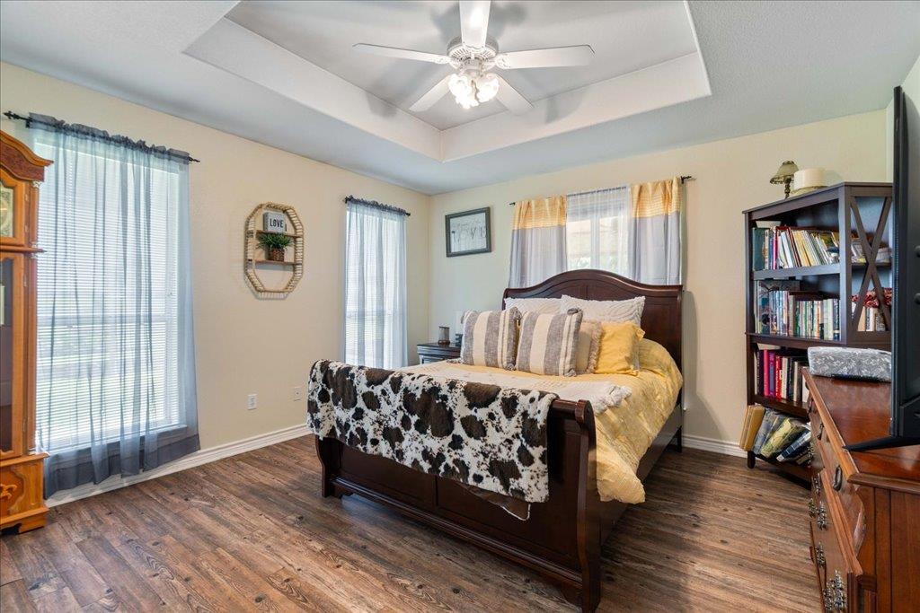 1301 County Road 448, Taylor, TX 76574