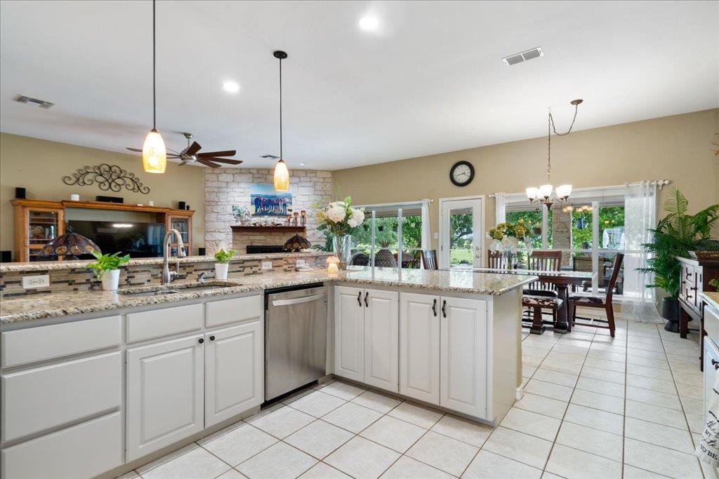 1301 County Road 448, Taylor, TX 76574