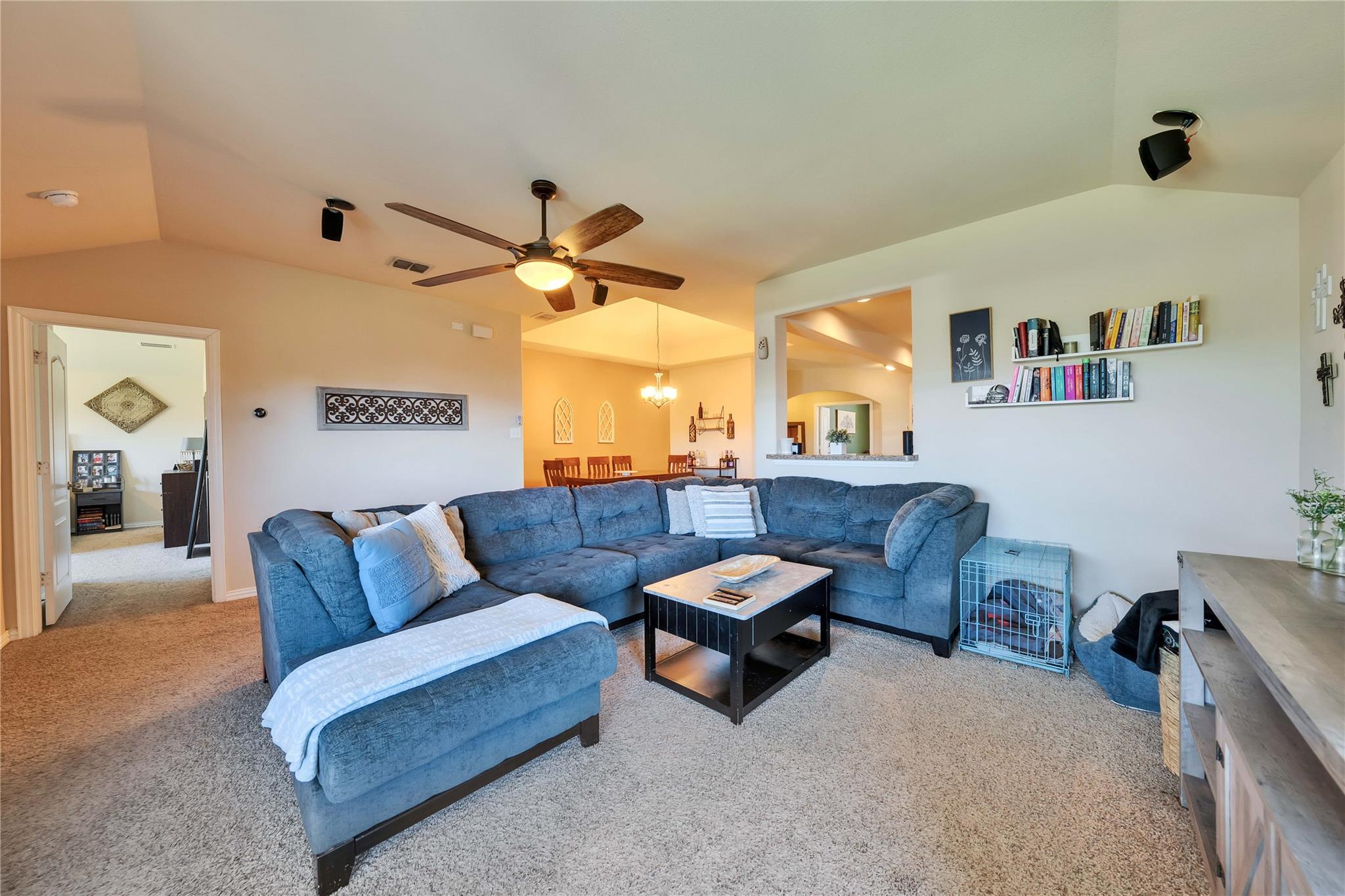 228 Lavender Ln, Buda, TX 78610