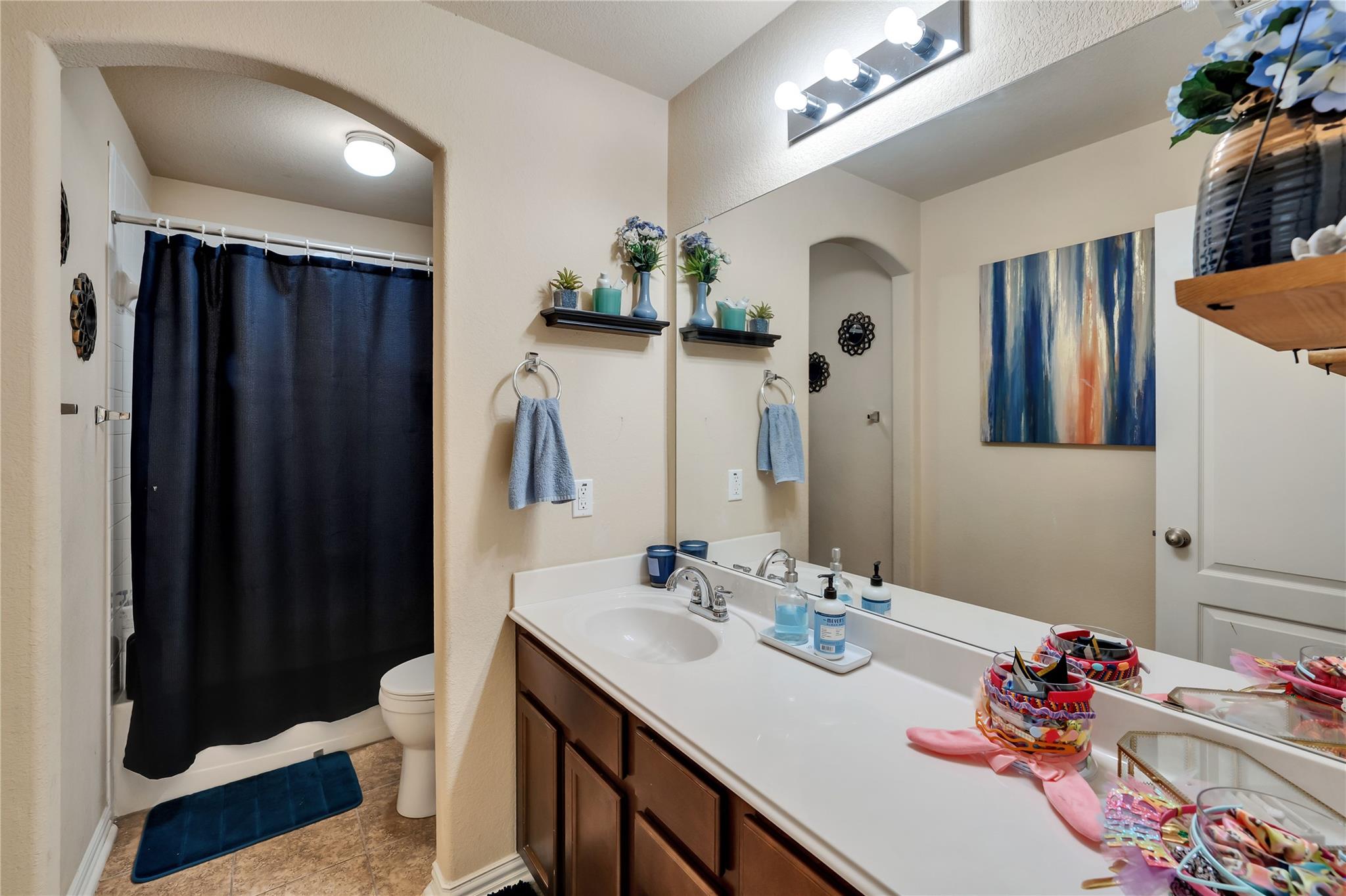 228 Lavender Ln, Buda, TX 78610