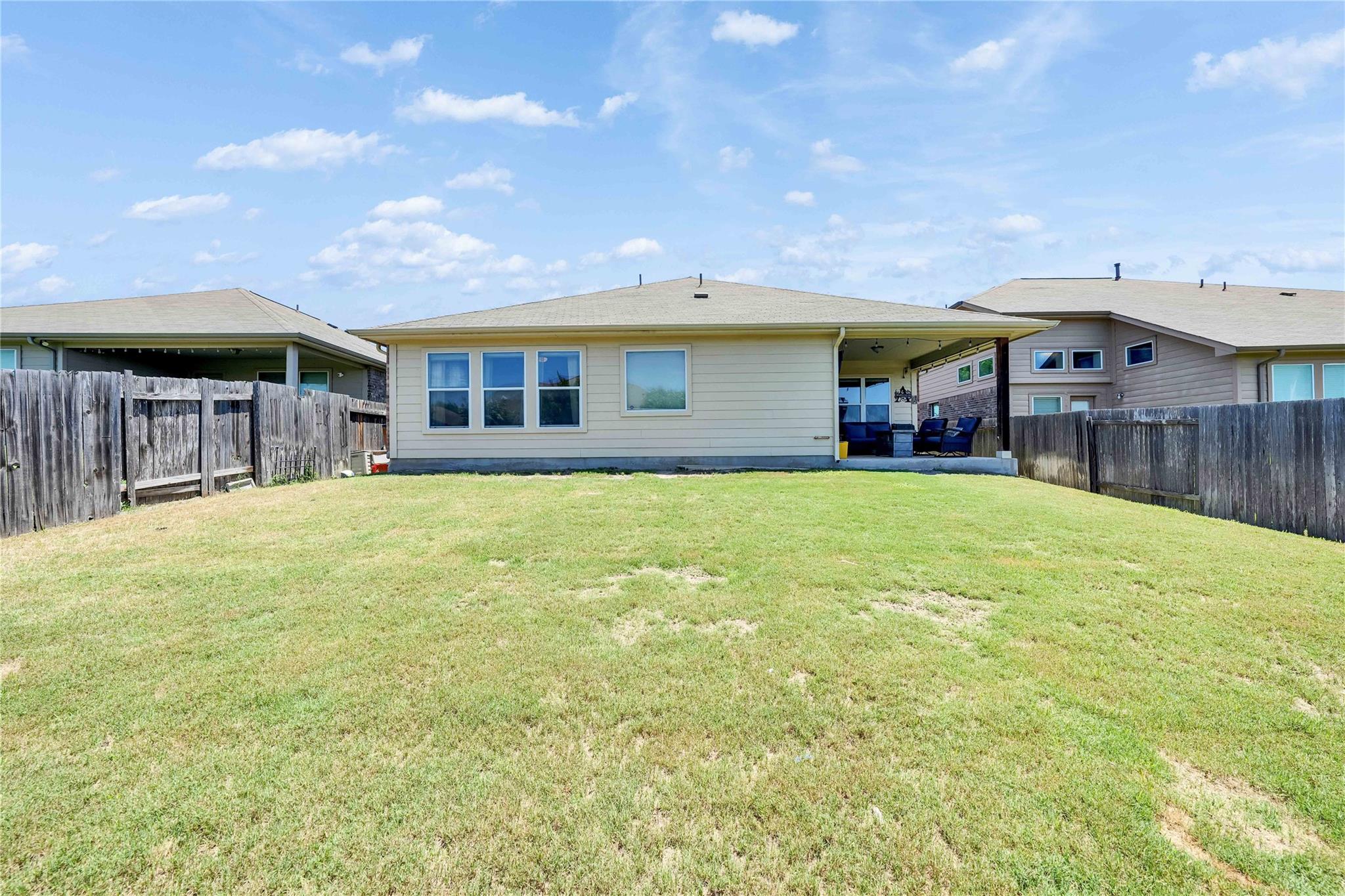 228 Lavender Ln, Buda, TX 78610