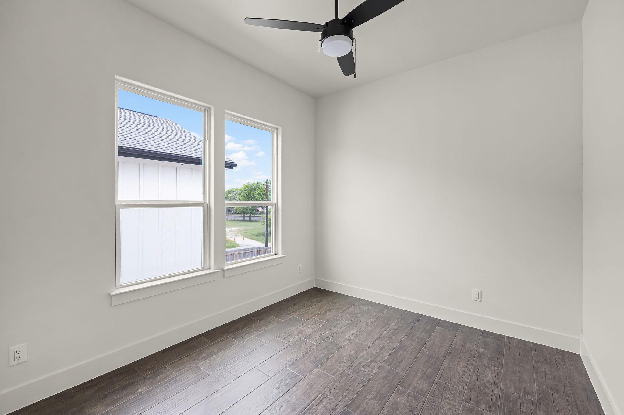182 W Torrey St, New Braunfels, TX 78130